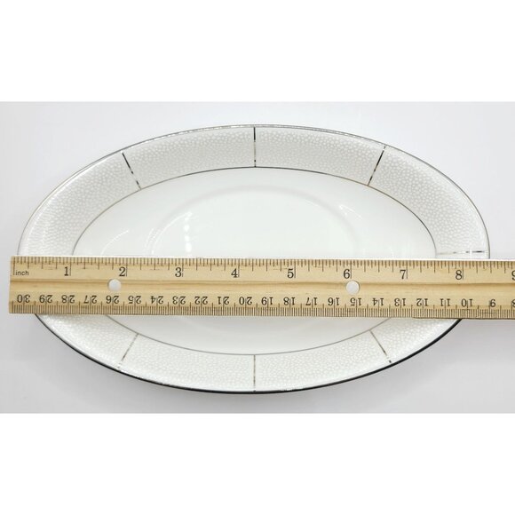 Wedgwood Shagreen Gravy Boat and Plate Set New Opened Box Mint Condition - Picture 9 of 12